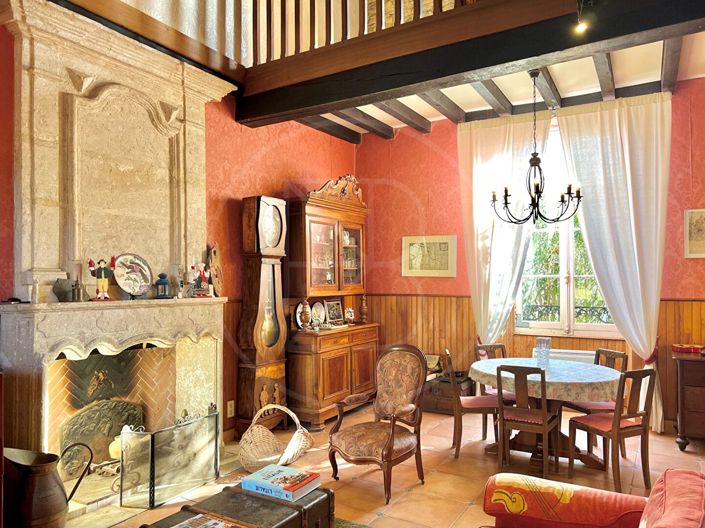 Image No.4-6 Bed House for sale