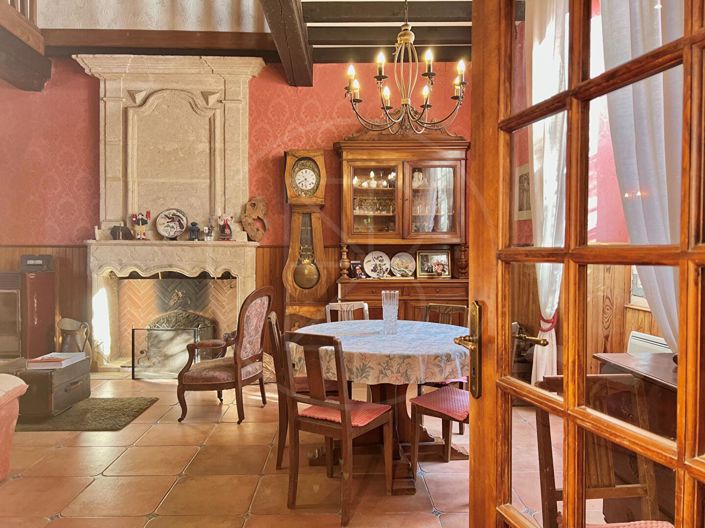 Image No.6-6 Bed House for sale