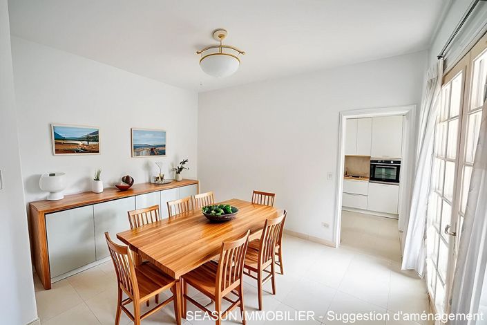 Image No.10-3 Bed House for sale