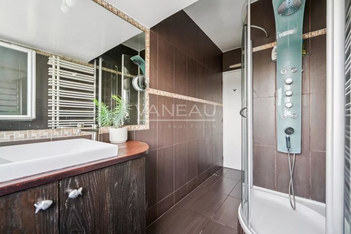 Image No.8-Appartement de 2 chambres à vendre à Paris