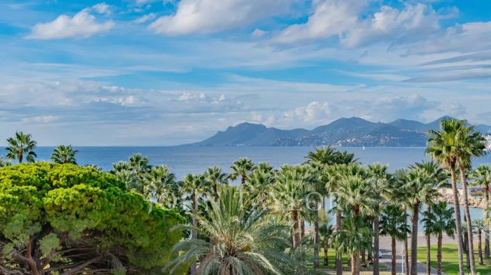 Image No.4-Appartement de 2 chambres à vendre à Cannes