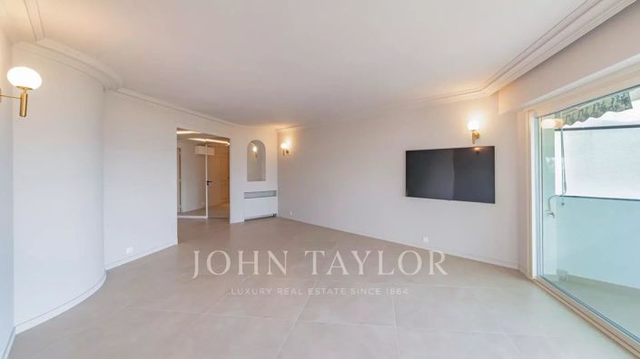 Image No.6-Appartement de 2 chambres à vendre à Cannes