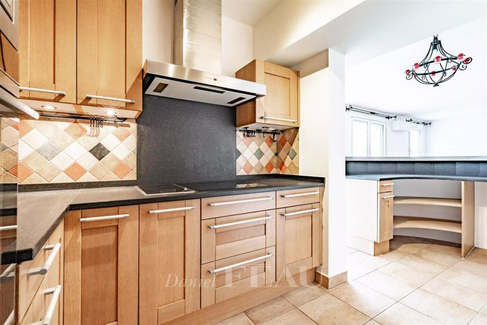 Image No.7-5 Bed Apartment for sale