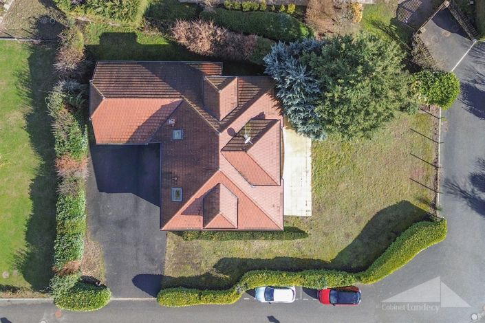 Image No.14-4 Bed House for sale