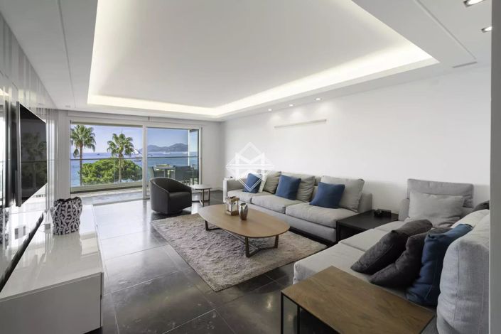 Image No.4-Appartement de 2 chambres à vendre à Cannes