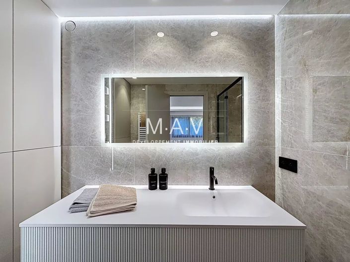 Image No.16-2 Bed Apartment for sale