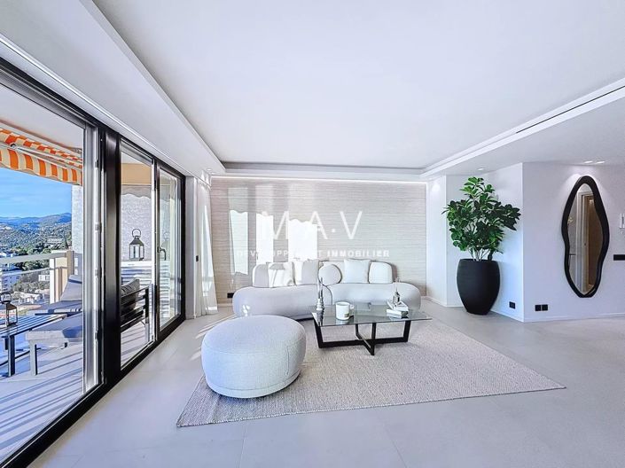 Image No.24-2 Bed Apartment for sale