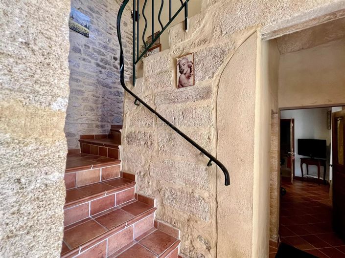 Image No.7-6 Bed House for sale