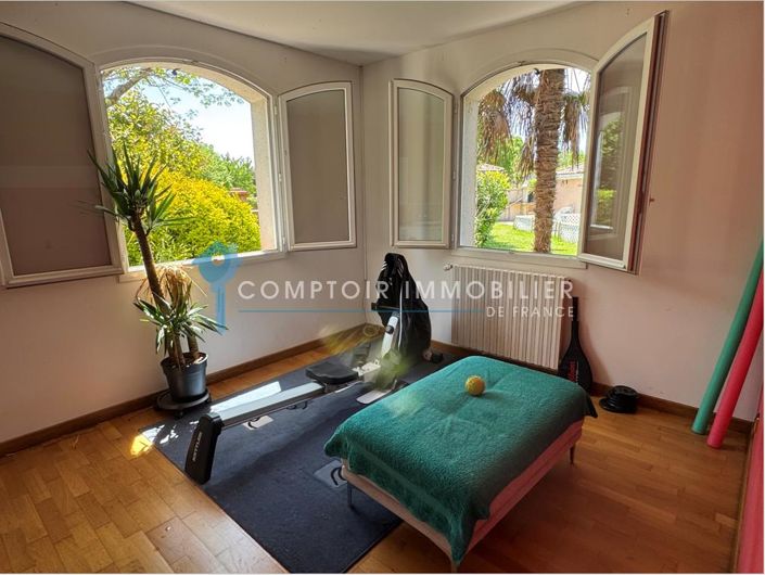 Image No.11-4 Bed House for sale