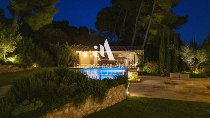 Image No.14-6 Bed House for sale