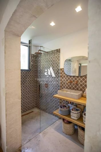 Image No.23-6 Bed House for sale