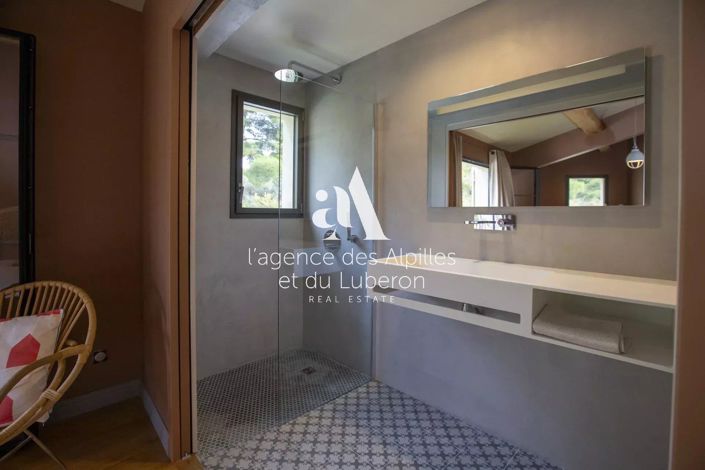 Image No.35-6 Bed House for sale