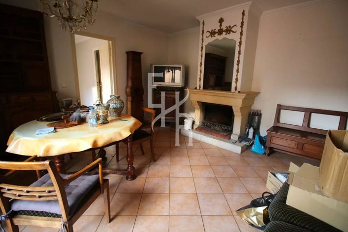 Image No.3-2 Bed House for sale