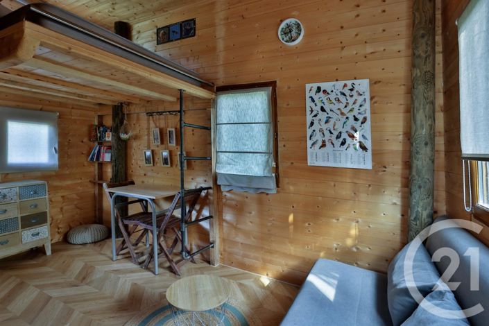 Image No.12-2 Bed House for sale