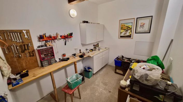 Image No.16-3 Bed House for sale