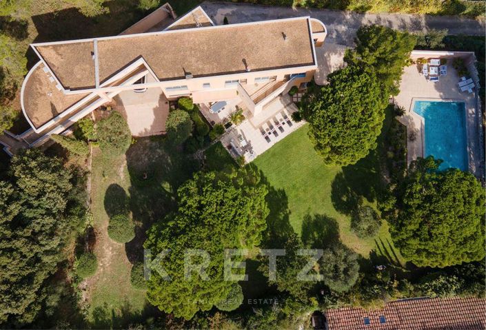 Image No.19-4 Bed House for sale