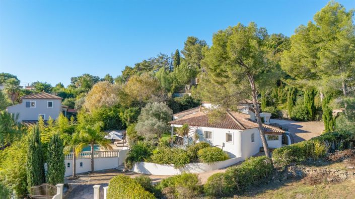 Image No.6-6 Bed House for sale