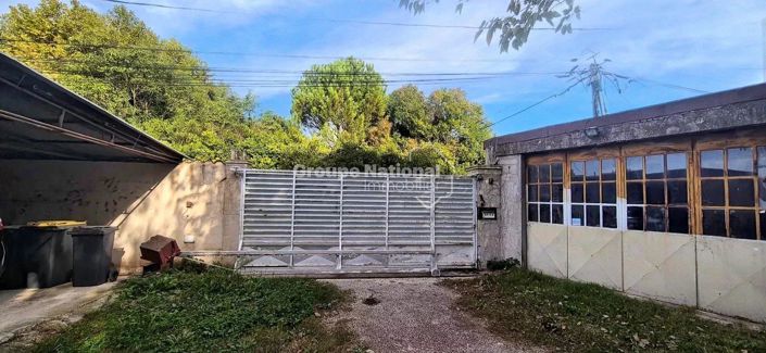 Image No.8-2 Bed House for sale