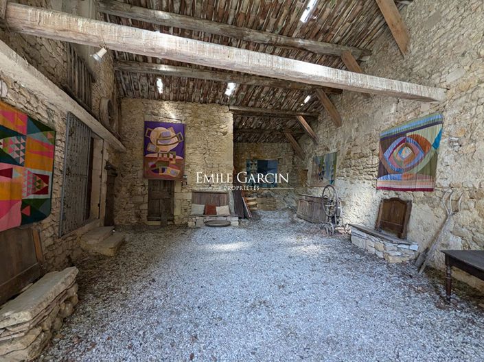 Image No.3-5 Bed House for sale