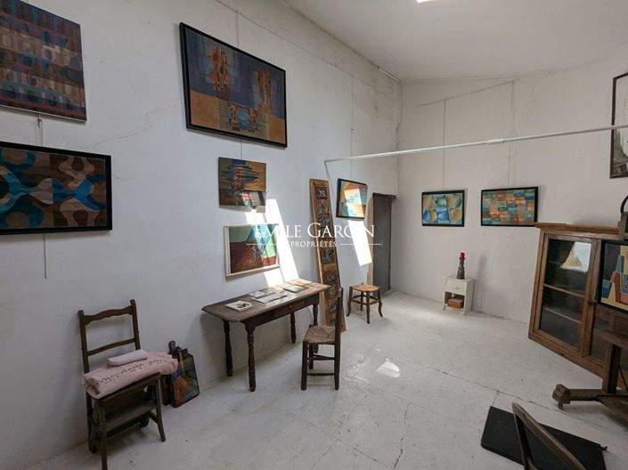 Image No.5-5 Bed House for sale