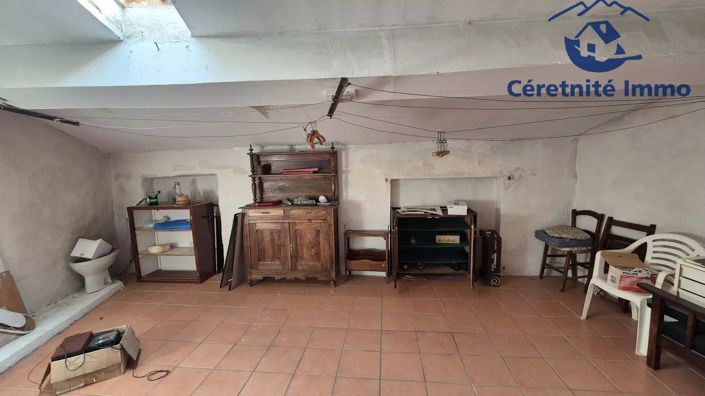 Image No.9-3 Bed House for sale