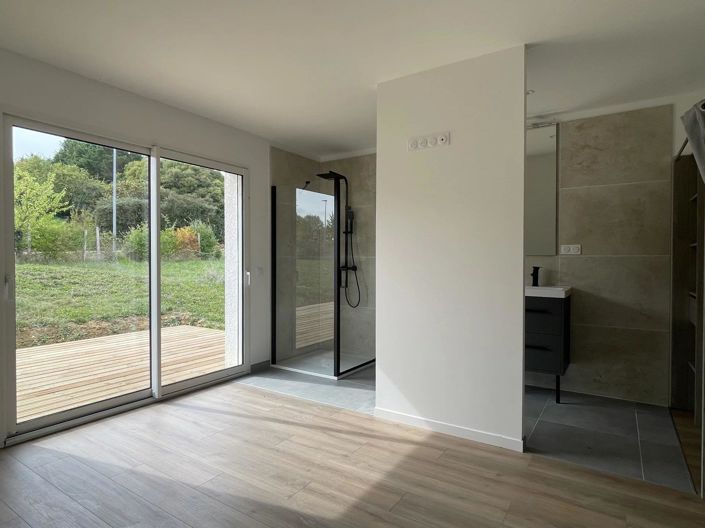 Image No.5-3 Bed House for sale