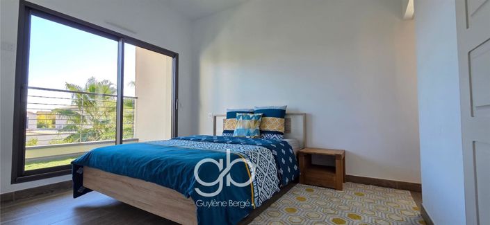 Image No.10-4 Bed House for sale