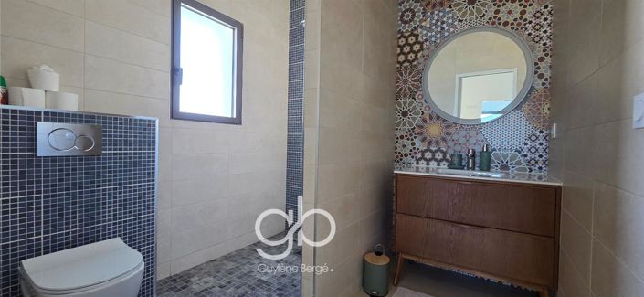 Image No.9-4 Bed House for sale