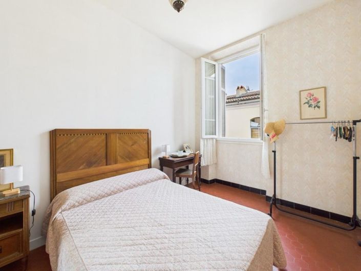 Image No.12-4 Bed Apartment for sale