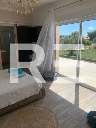 Image No.3-3 Bed House for sale