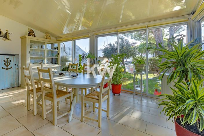 Image No.9-3 Bed Apartment for sale