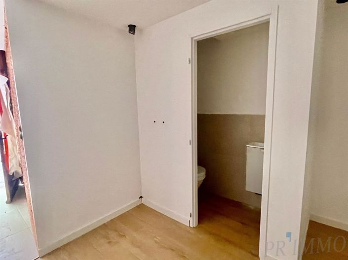 Image No.5-Apartment for sale