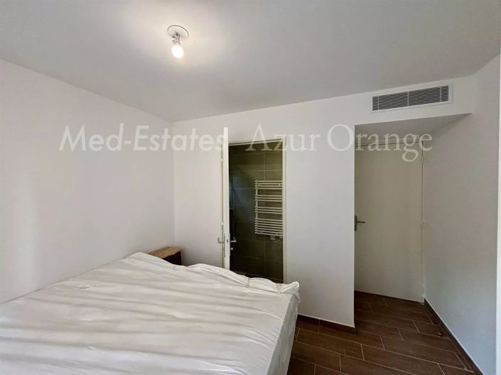 Image No.15-3 Bed Apartment for sale