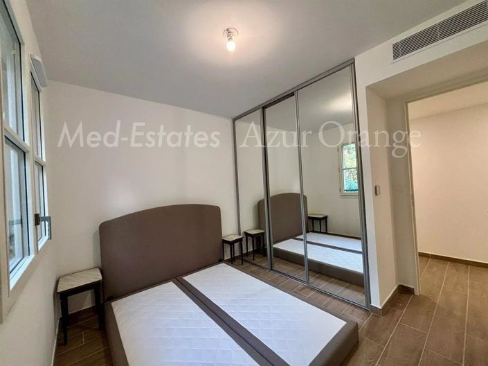 Image No.19-3 Bed Apartment for sale