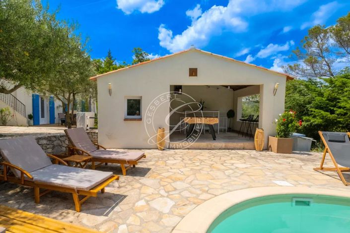 Image No.3-6 Bed House for sale