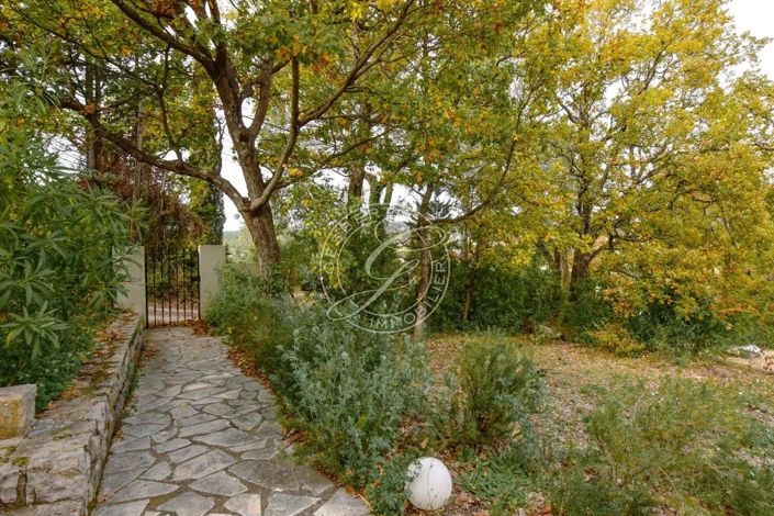 Image No.30-6 Bed House for sale