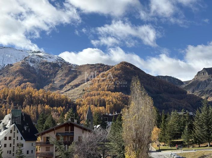 Image No.10-1 Bed Apartment for sale