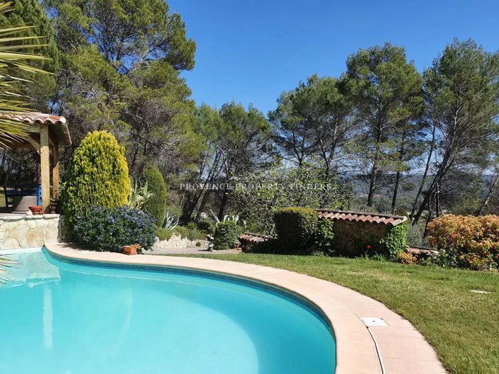 Image No.17-3 Bed House for sale