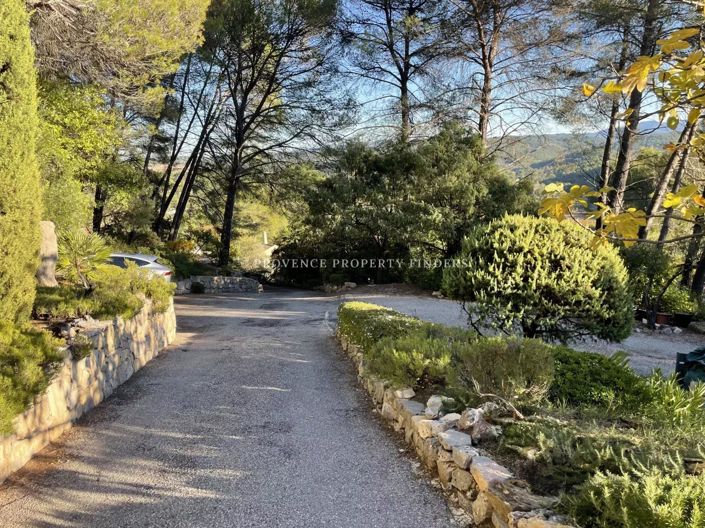 Image No.31-3 Bed House for sale