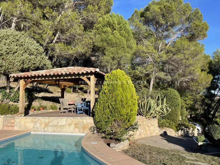 Image No.32-3 Bed House for sale