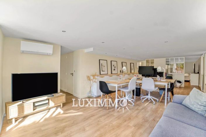 Image No.14-5 Bed House for sale