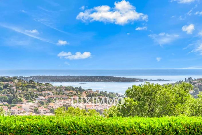 Image No.17-5 Bed House for sale