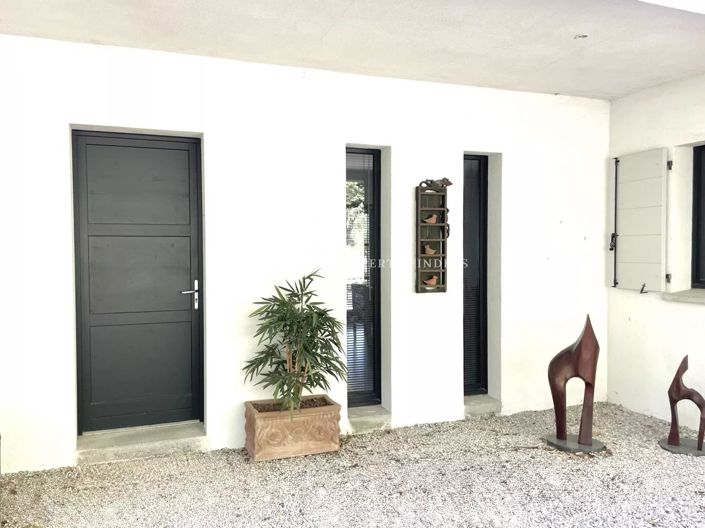 Image No.13-3 Bed House for sale