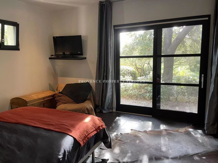 Image No.7-3 Bed House for sale