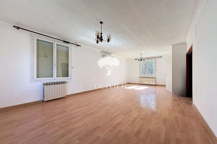 Image No.5-Maison de 2 chambres à vendre à Apt