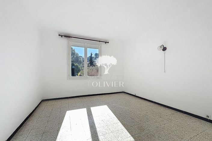 Image No.7-Maison de 2 chambres à vendre à Apt