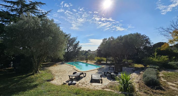 Image No.23-5 Bed House for sale