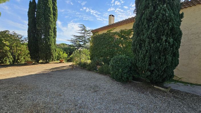 Image No.26-5 Bed House for sale