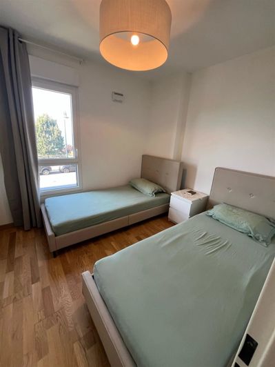 Image No.5-2 Bed Property for sale