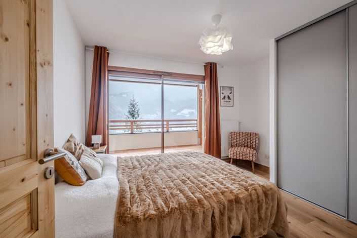 Image No.12-2 Bed Apartment for sale